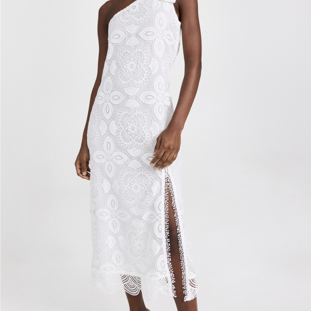 Waimari Manglar White Lace One-Shoulder Dress
